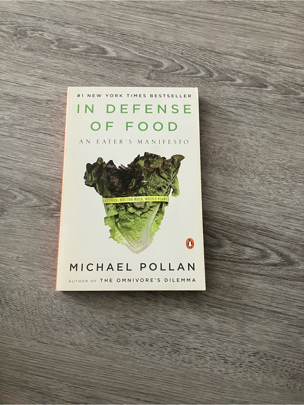 3/$15 In Defense of Food by Michael Pollan - White & Green Paperback